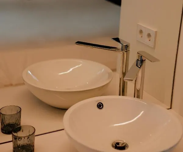 Casa Del Cardenal Apartment *